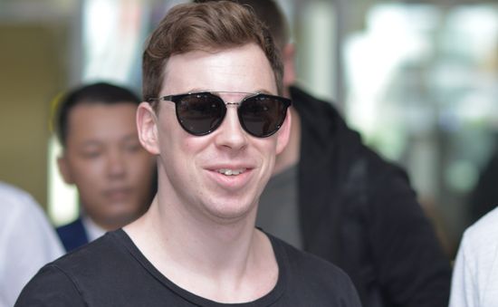 DJ Hardwell: "Việc của đám đông là chuẩn bị thể lực, âm nhạc đã có chúng tôi lo!"