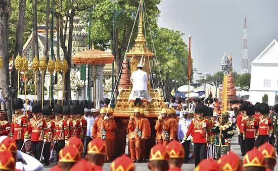 Phó Chủ tịch nước dự lễ hỏa táng cố Nhà vua Bhumibol Adulyadej