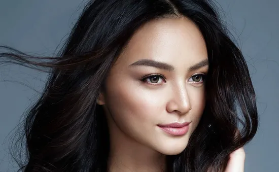 Top Model Philippines "gây bão" với sự góp mặt của Hoa hậu Quốc tế 2016