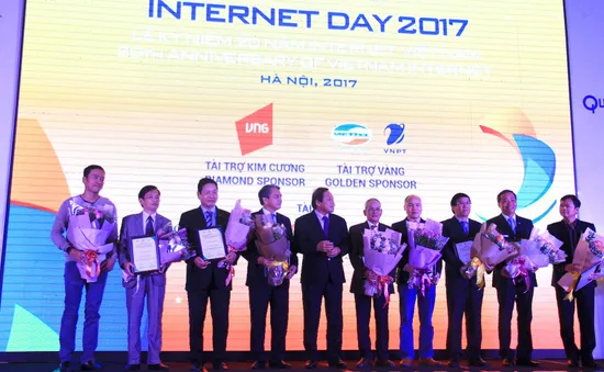 Sếp FPT, Viettel, Bkav… có ảnh hưởng lớn đến sự phát triển Internet Việt Nam