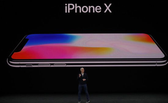 iPhone X có giá trên trời, người dùng quay lưng với Apple?