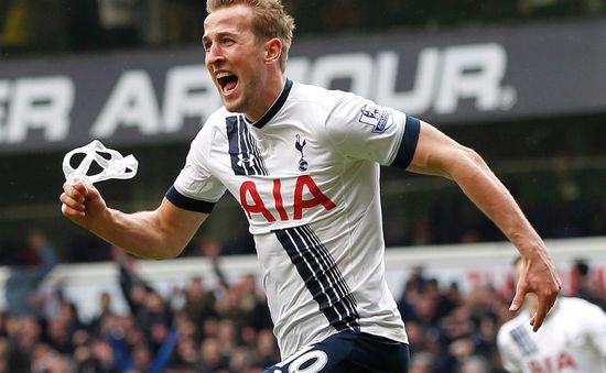 Tottenham hét giá Kane cao gấp đôi Ronaldo