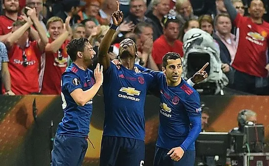 Man Utd dành tặng danh hiệu Europa League cho nạn nhân vụ nổ ở Manchester