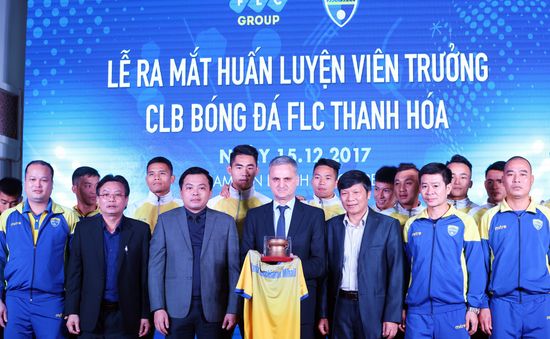 FLC Thanh Hóa chính thức ra mắt người kế nhiệm HLV Petrovic, đặt mục tiêu top 3