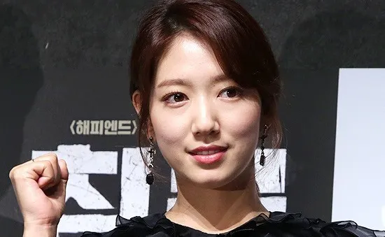 Park Shin Hye "lột xác" với vai diễn hoàn toàn mới