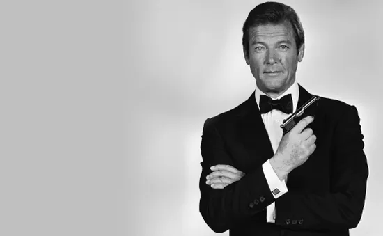 "Điệp viên 007" Roger Moore qua đời ở tuổi 89