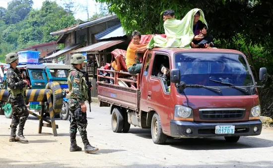 Philippines: Người dân sơ tán vì IS xuất hiện