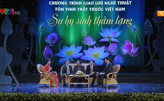 Trao giải cuộc thi “Sự hy sinh thầm lặng” lần thứ IV