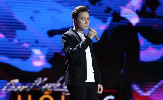 Sing My Song: Phan Mạnh Quỳnh gây tranh cãi trên ghế nóng với sáng tác mới