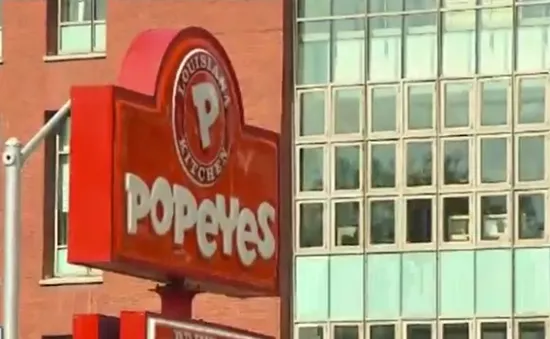 Chuỗi nhà hàng Popeyes được mua lại với giá gần 2 tỷ USD