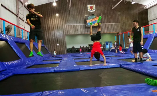 Những điều thú vị về nhào lộn cùng trampoline