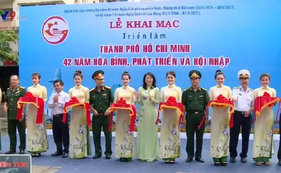 Khai mạc triển lãm ảnh TP.HCM 42 năm hòa bình, phát triển và hội nhập