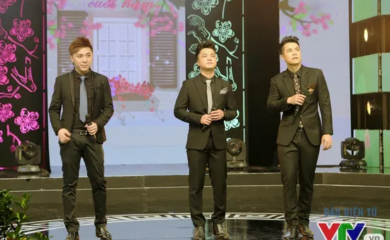 Các chàng trai của M4U lịch lãm đón xuân trong "Chiều cuối năm"