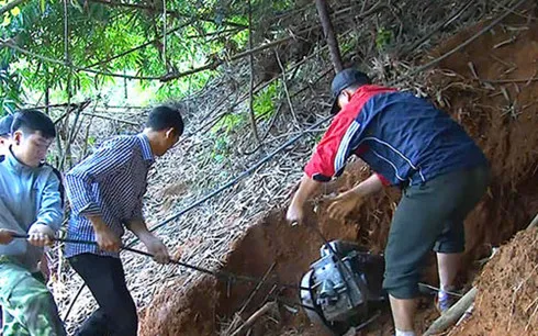 Kon Tum: Phát hiện bãi vàng trái phép tại vườn quốc gia Chư Mom Ray