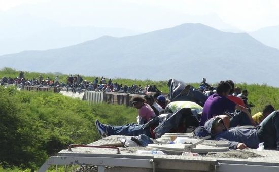 Góc khuất trên hành trình vượt biên của người di cư tới Mỹ