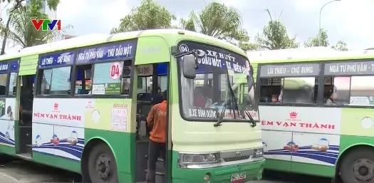 TP.HCM mở rộng quảng cáo trên xe bus