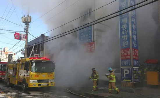 Vụ cháy bệnh viện Sejong: Tổng thống Hàn Quốc yêu cầu hỗ trợ kịp thời các nạn nhân