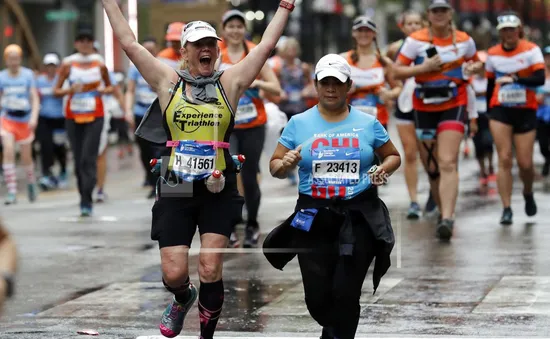 Hơn 44.000 vận động viên tham gia cuộc đua Chicago Marathon 2018