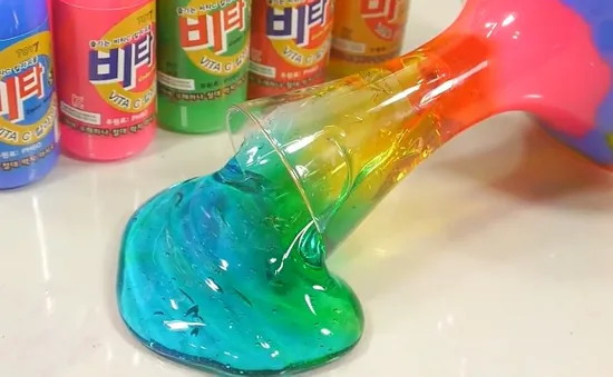 Cảnh báo nguy cơ độc hại từ chất nhờn "ma quái" Slime