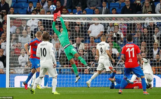 Ở Champions League, Bernabeu vẫn là thánh địa của Real Madrid