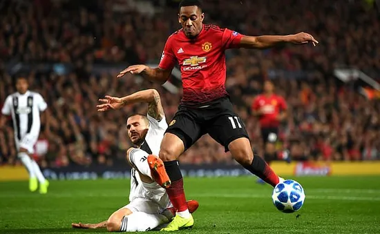 Không bán Martial, Man Utd còn giữ lại để... tăng lương