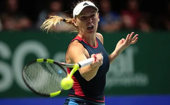 ĐKVĐ Wozniacki sớm dừng bước tại WTA Finals 2018