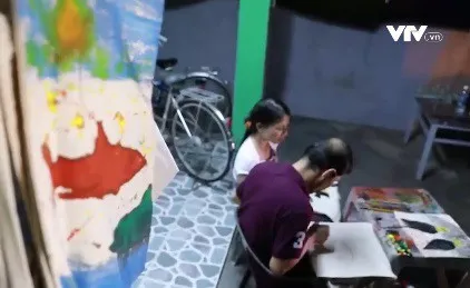 Cặp lá yêu thương: Bức họa niềm tin