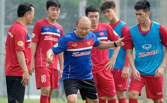 HLV Park Hang-seo dùng đội hình nào tại AFF Cup 2018?