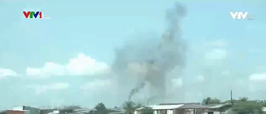 Khói vẫn nghi ngút xả từ các cơ sở ô nhiễm sau kiểm tra