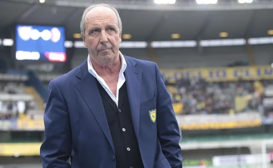 Giampiero Ventura từ chức HLV Chievo Verona