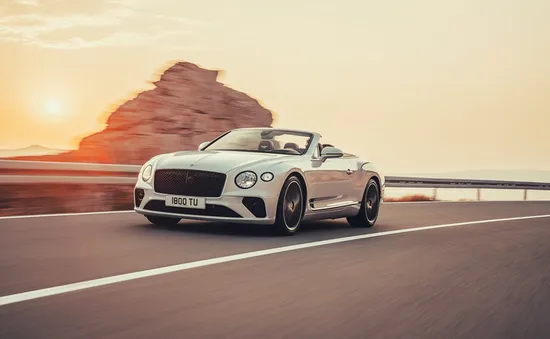 "Tuyệt phẩm" Bentley Continental GT Convertible 2019: Sang, mạnh, hào hoa