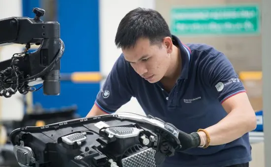 BMW sẽ sản xuất pin xe chạy điện ở Thái Lan