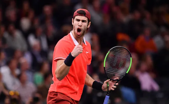 Bất ngờ đánh bại Djokovic, Khachanov vô địch Paris Masters 2018