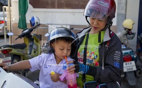 Nguy cơ đột quỵ ở trẻ em do các loại nước tăng lực