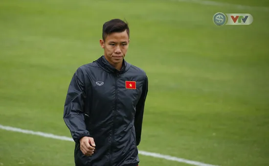 AFF Cup 2018: Quế Ngọc Hải phải tập riêng với bác sĩ