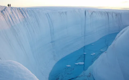 Băng ở Greenland tan nhanh đáng báo động