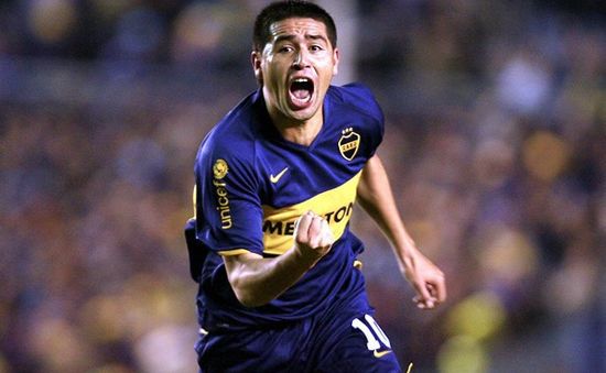 Juan Roman Riquelme cảm thấy xấu hổ về trận Superclasico