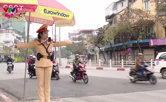 Hà Nội ra quân đảm bảo an toàn giao thông mùa lễ hội 2018