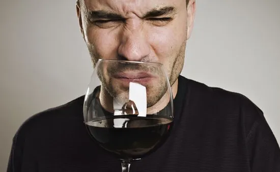 Các nhà khoa học tìm thấy một loại gen khiến chúng ta ghét rượu
