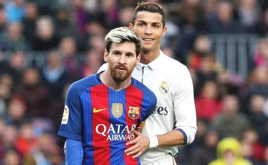 Ronaldo xuất sắc nhất thế giới còn Messi không thuộc về hành tinh này