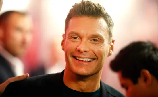 Bị tố quấy rối tình dục, Ryan Seacrest phản pháo