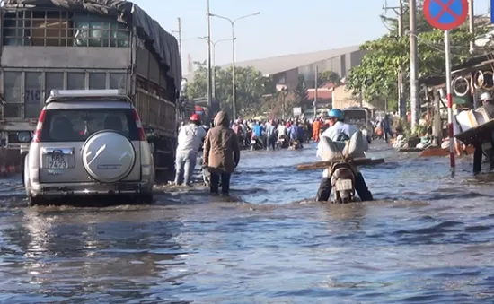 TP.HCM đẩy nhanh tiến độ tạm ứng cho đơn vị chống ngập