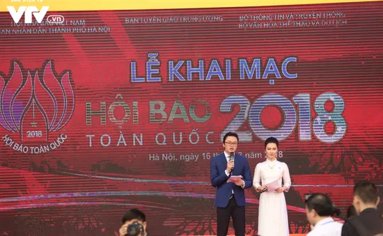 Toàn cảnh tưng bừng, rộn ràng Hội Báo toàn quốc 2018