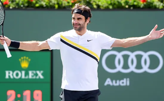 Roger Federer nhận món quà đặc biệt sau khi lập kỷ lục mới