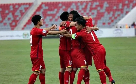 Vì sao HLV Park Hang-seo triệu tập số tiền đạo bằng số hậu vệ ở AFF Cup 2018?