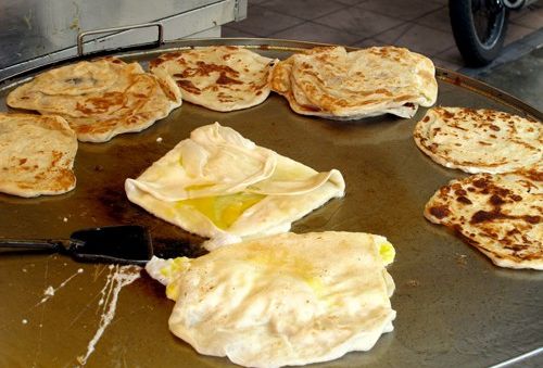 Khó quên hương vị bánh roti Malaysia