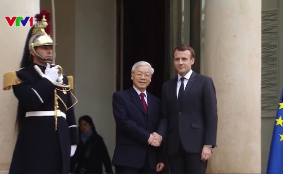 Tổng Bí thư Nguyễn Phú Trọng hội đàm với Tổng thống Pháp Emmanuel Macron