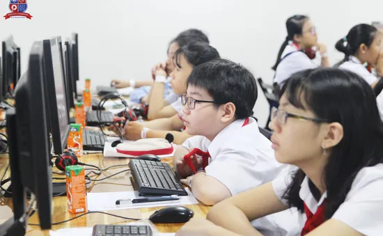 English Champion 2018: Vòng 1 phổ điểm cao, hơn 4.000 thí sinh lọt vào vòng 2