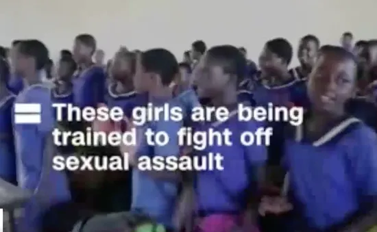 “Xinh đẹp nhưng đáng gờm” - Thông điệp của nữ sinh Malawi
