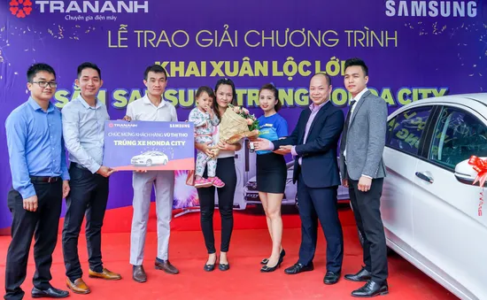 Trần Anh công bố chủ nhân chiếc xe hơi trị giá 600 triệu đồng